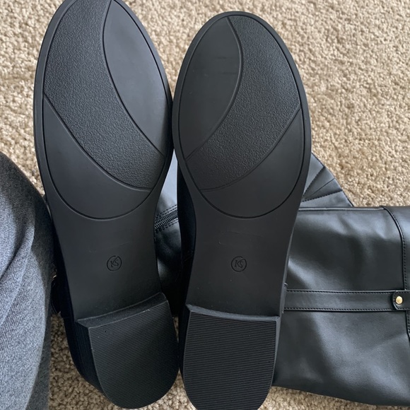 Stylish Riding Boots - Picture 3 of 4